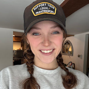 Meet your Posher, Lauren